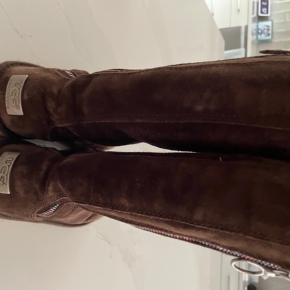 UGG Girl's Tall Boot - Picture 5 of 8